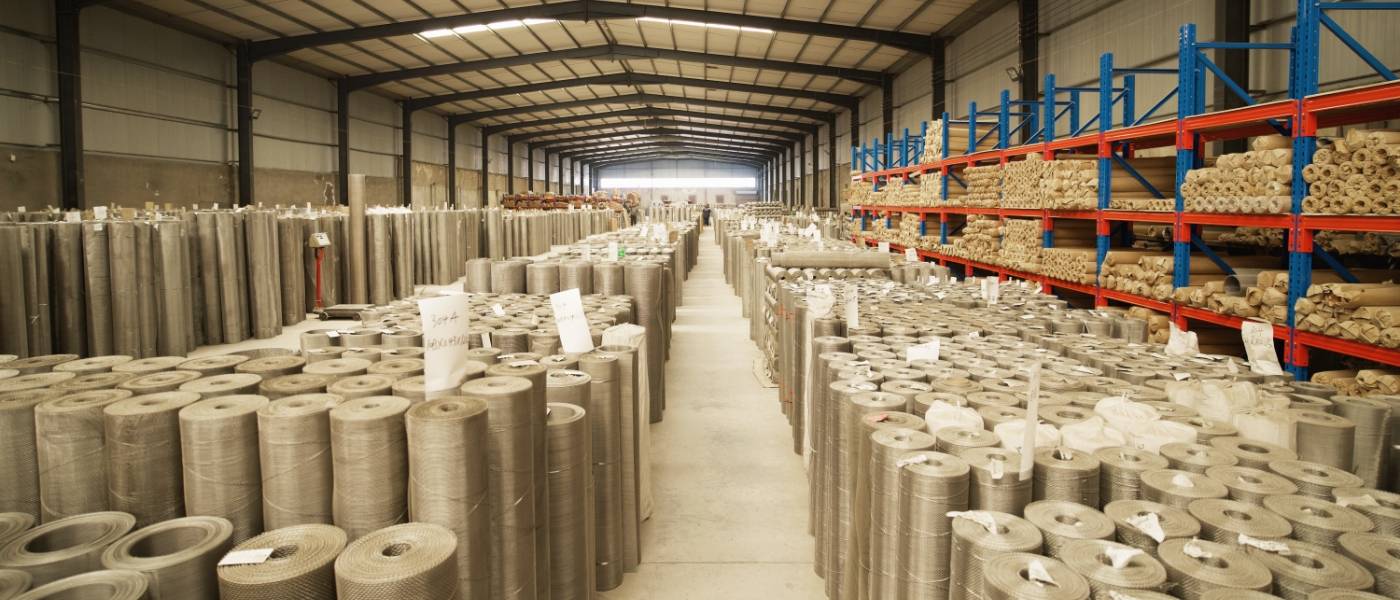 Sufficient metal materials are in the workshop.